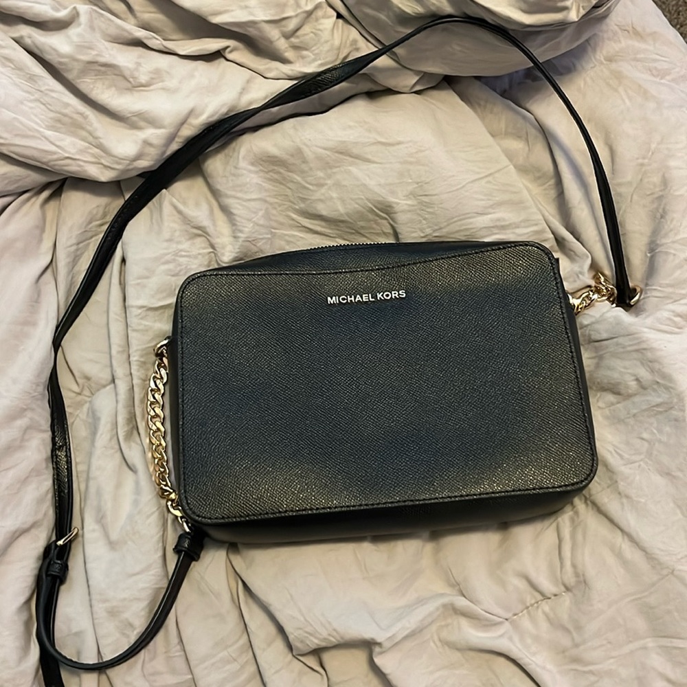 michael kors crossbody